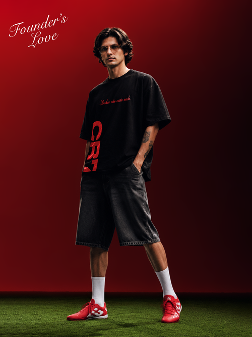 GOAT Unisex Black Oversized T-Shirt